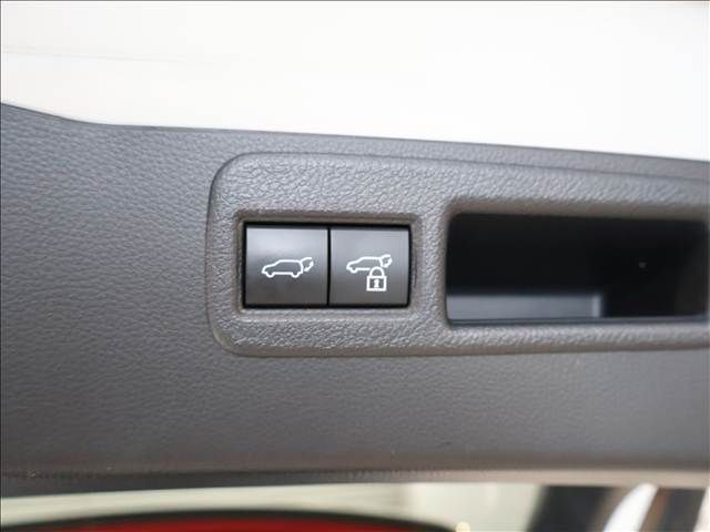 TOYOTA HARRIER HYBRID 2025