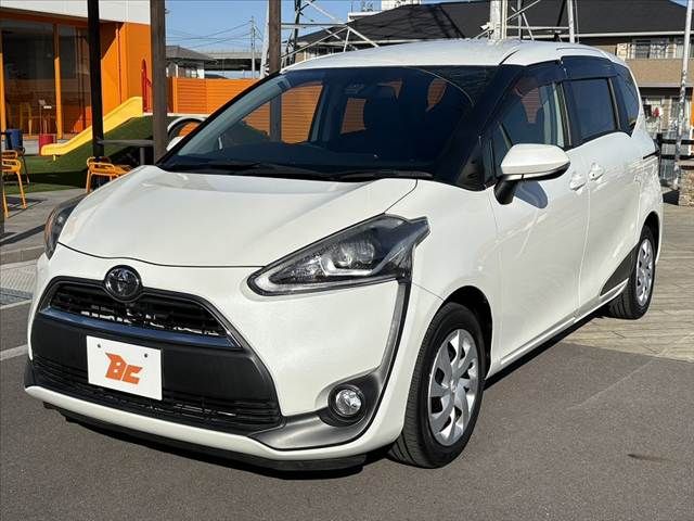 TOYOTA SIENTA 2015