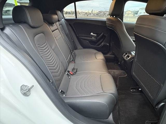 MERCEDES BENZ MERCEDES BENZ A class 2021