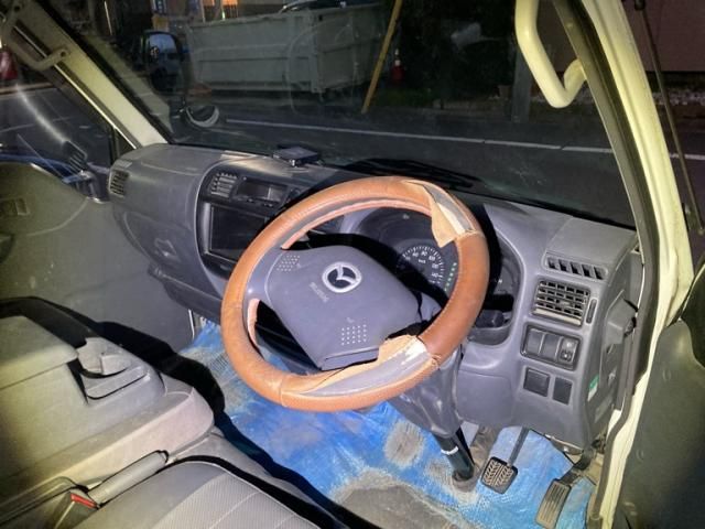 MAZDA BONGO van 2WD 2014