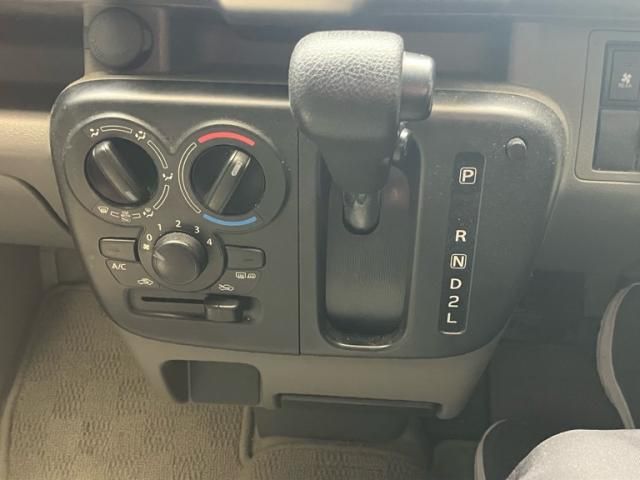 SUZUKI EVERY van 4WD 2018