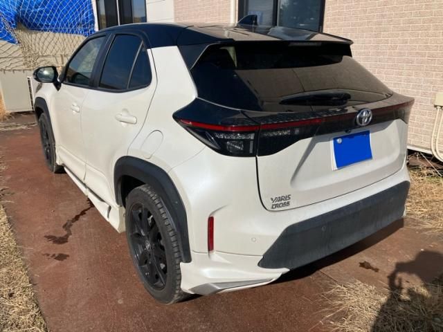 TOYOTA YARIS CROSS 2021