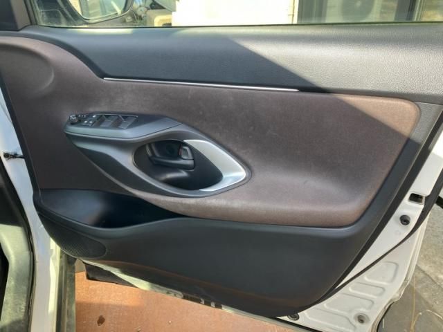 TOYOTA YARIS CROSS 2021