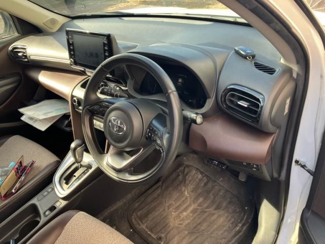 TOYOTA YARIS CROSS 2021