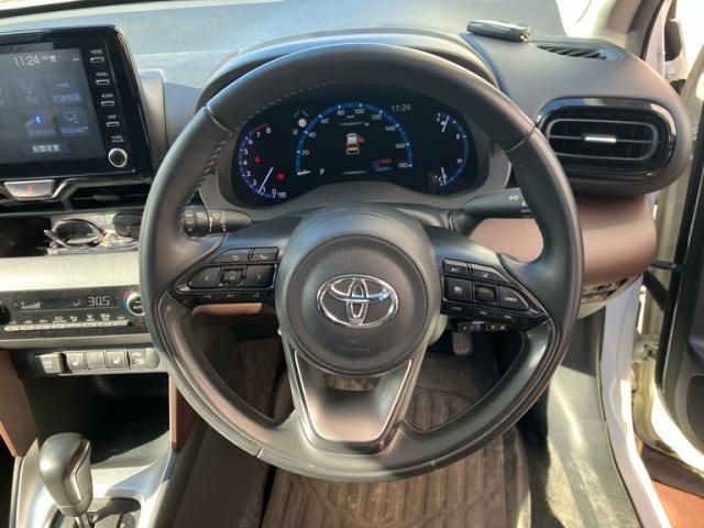 TOYOTA YARIS CROSS 2021