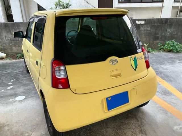 DAIHATSU ESSE 2011