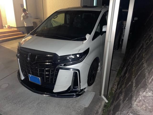 TOYOTA ALPHARD 2021