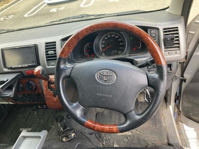 TOYOTA HIACE van 2WD 2006