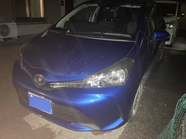 TOYOTA VITZ 2015 