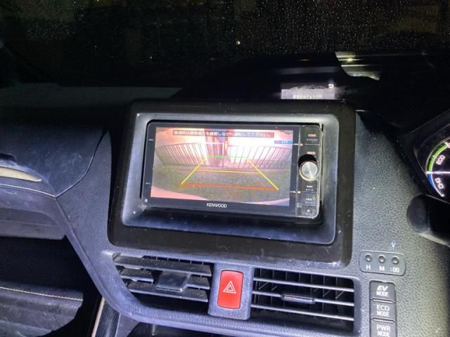 TOYOTA ESQUIRE HYBRID 2016