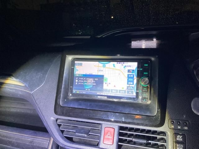 TOYOTA ESQUIRE HYBRID 2016