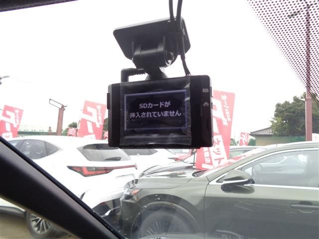 TOYOTA VOXY HYBRID 2023