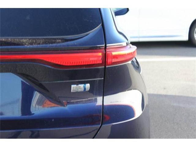 TOYOTA HARRIER HYBRID 2020