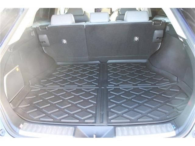 TOYOTA HARRIER HYBRID 2020