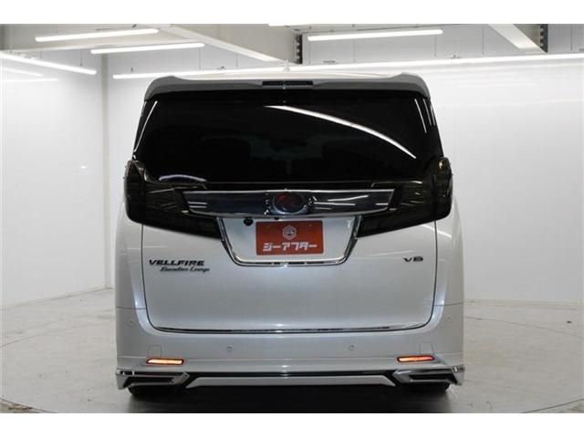 TOYOTA VELLFIRE 2015