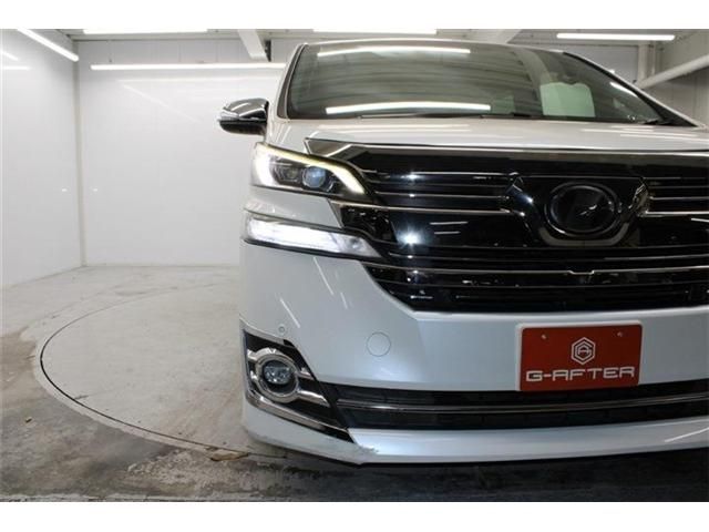 TOYOTA VELLFIRE 2015