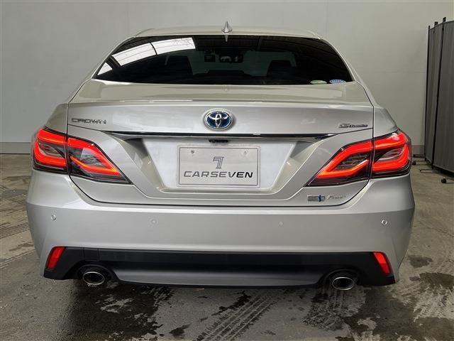 TOYOTA CROWN sedan hybrid 4WD 2019