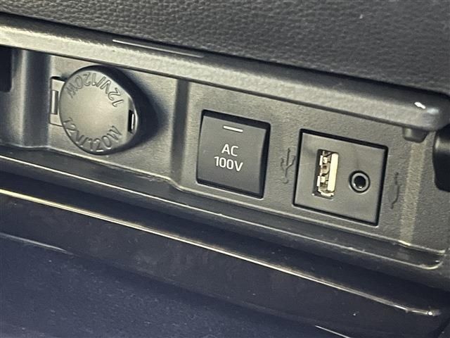 TOYOTA CROWN sedan hybrid 4WD 2019