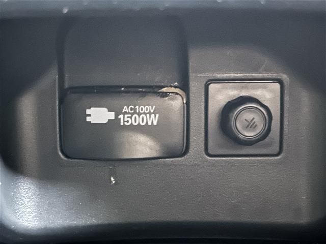 TOYOTA CROWN sedan hybrid 4WD 2019