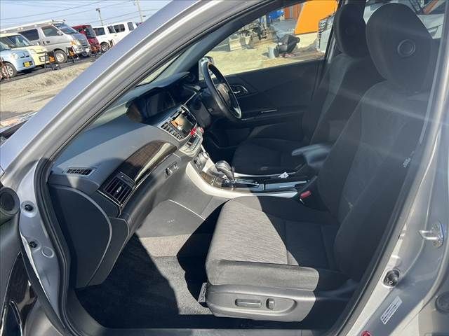 HONDA ACCORD HYBRID 2015