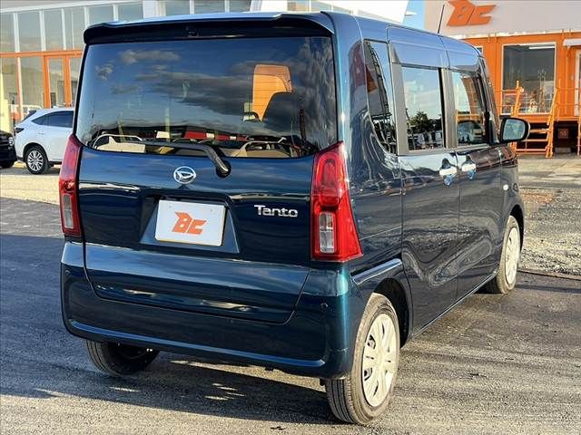 DAIHATSU TANTO 2024