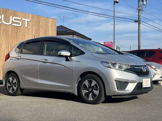HONDA FIT HYBRID 2017