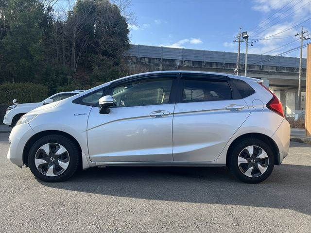HONDA FIT HYBRID 2017