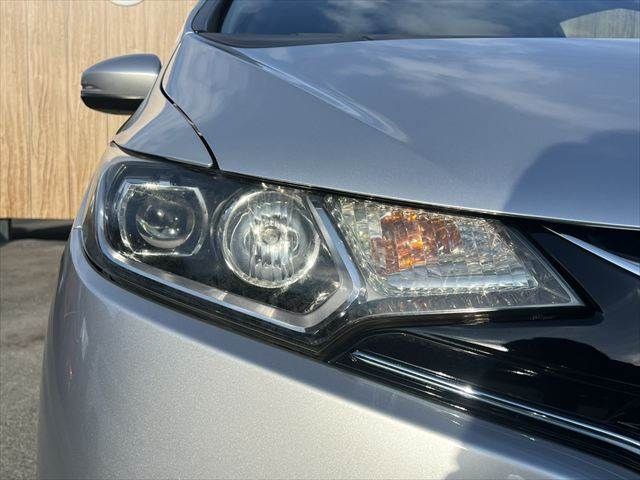 HONDA FIT HYBRID 2017