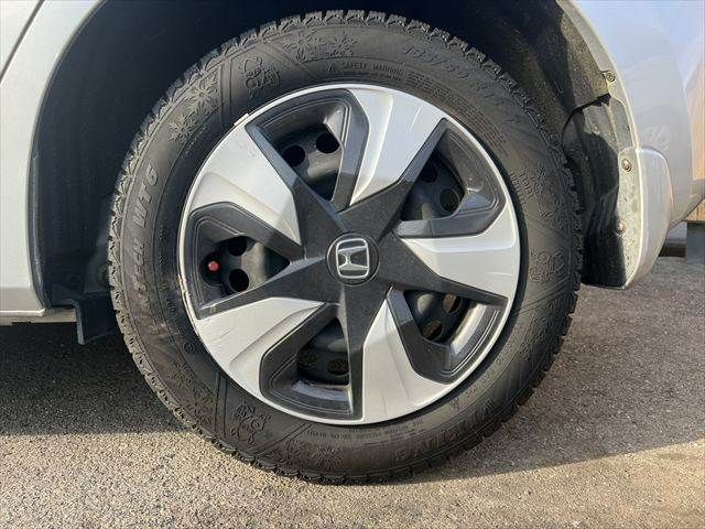 HONDA FIT HYBRID 2017