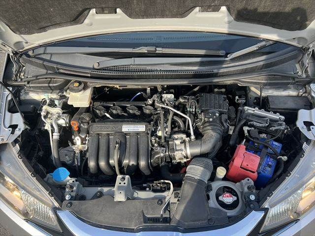 HONDA FIT HYBRID 2017