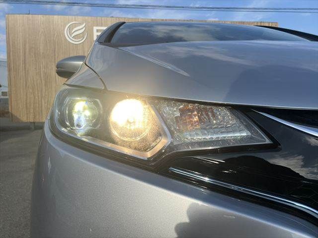 HONDA FIT HYBRID 2017