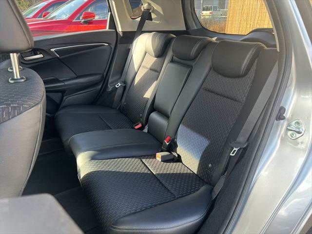 HONDA FIT HYBRID 2017