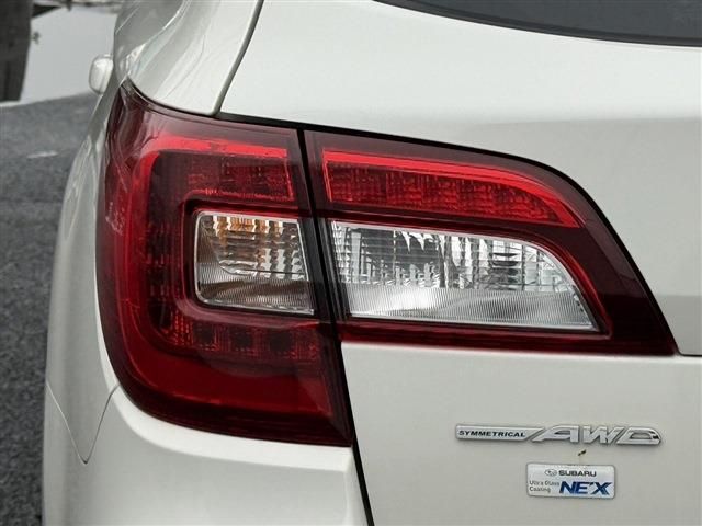 SUBARU LEGACY OUTBACK 2016