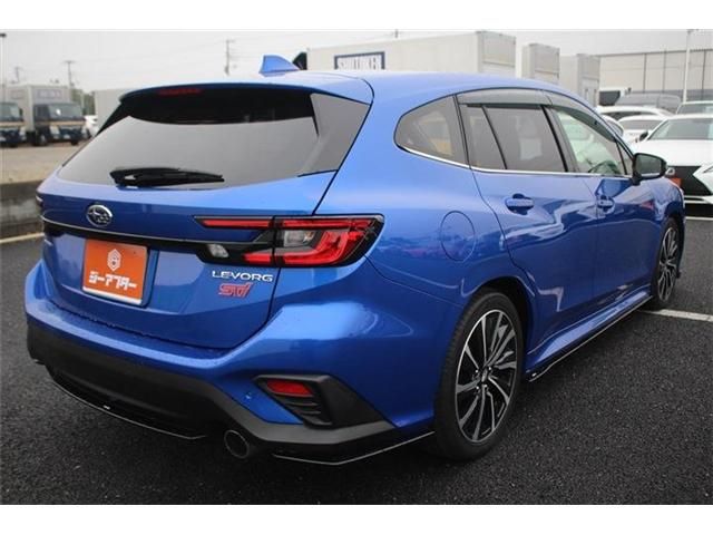 SUBARU LEVORG 2022
