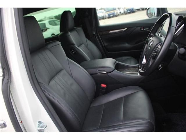 TOYOTA ALPHARD hybrid 4WD 2020