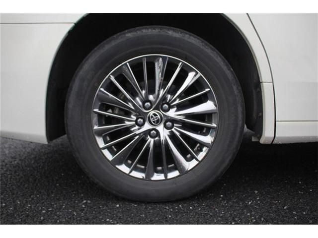 TOYOTA ALPHARD hybrid 4WD 2020