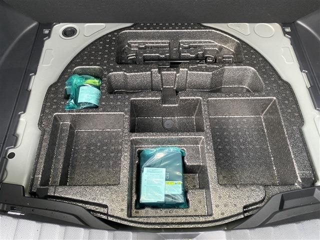 TOYOTA COROLLA CROSS 2024