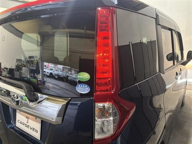 TOYOTA ROOMY 4WD 2020