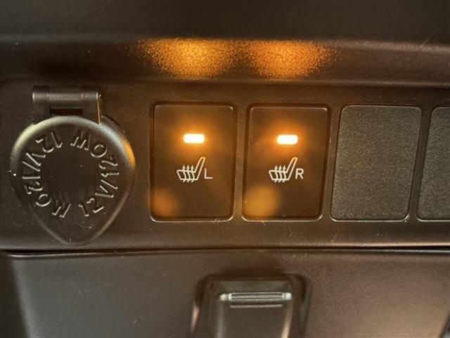 TOYOTA ROOMY 4WD 2020