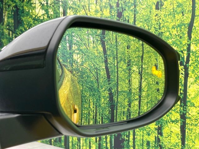 TOYOTA PRIUS 4WD 2024