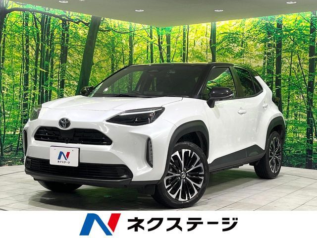TOYOTA YARIS CROSS HYBRID 2025