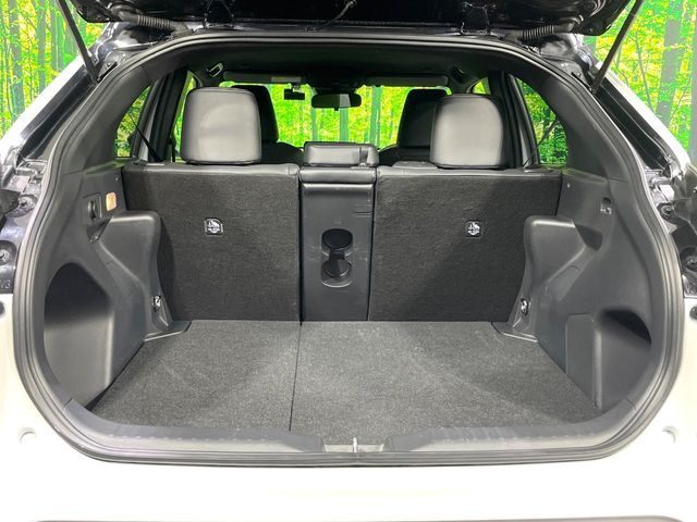 TOYOTA YARIS CROSS HYBRID 2025