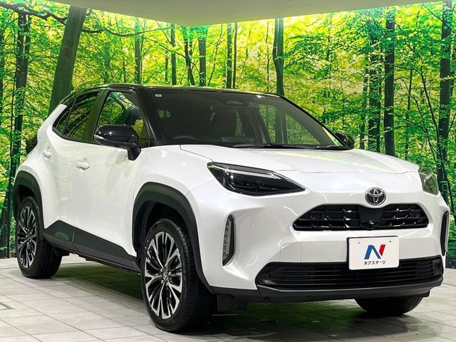 TOYOTA YARIS CROSS HYBRID 2025