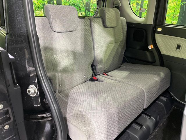 DAIHATSU TANTO 4WD 2021