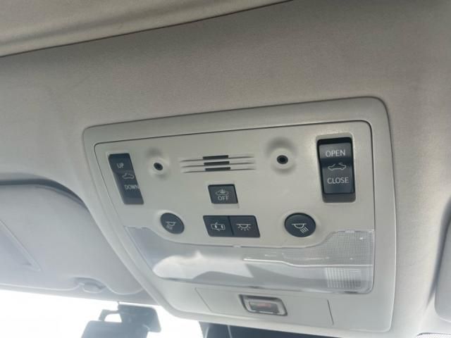 TOYOTA LEXUS IS300h 2017