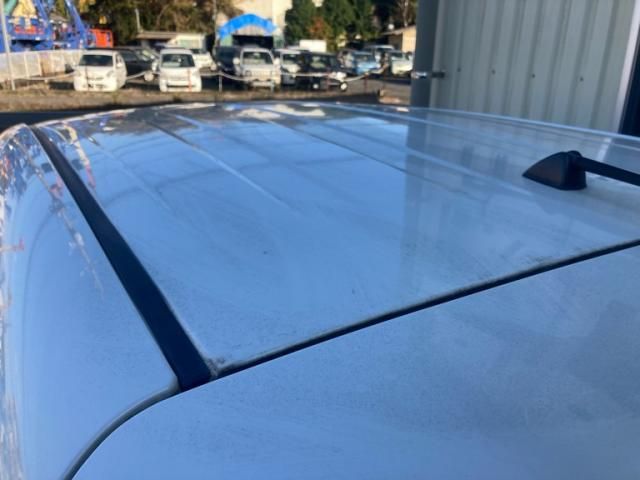 TOYOTA SIENTA HYBRID 2019