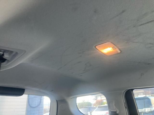 TOYOTA SIENTA HYBRID 2019