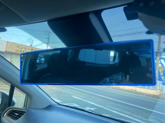 TOYOTA SIENTA HYBRID 2019