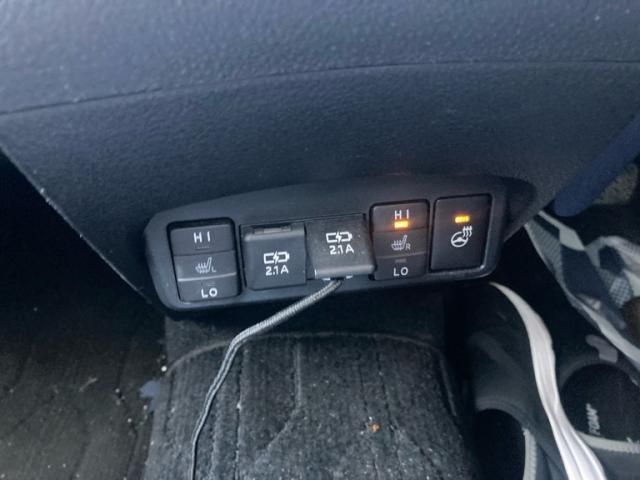 TOYOTA SIENTA HYBRID 2019