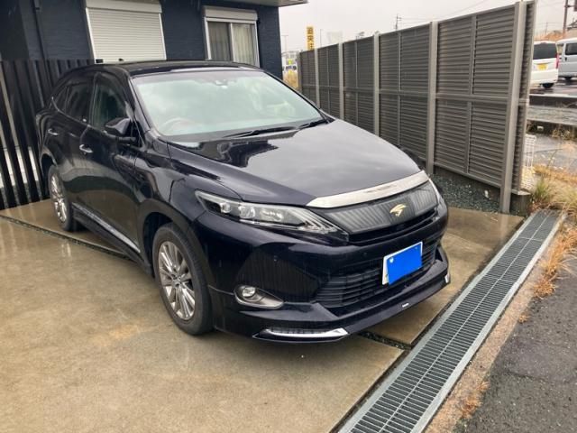 TOYOTA HARRIER 2WD 2016